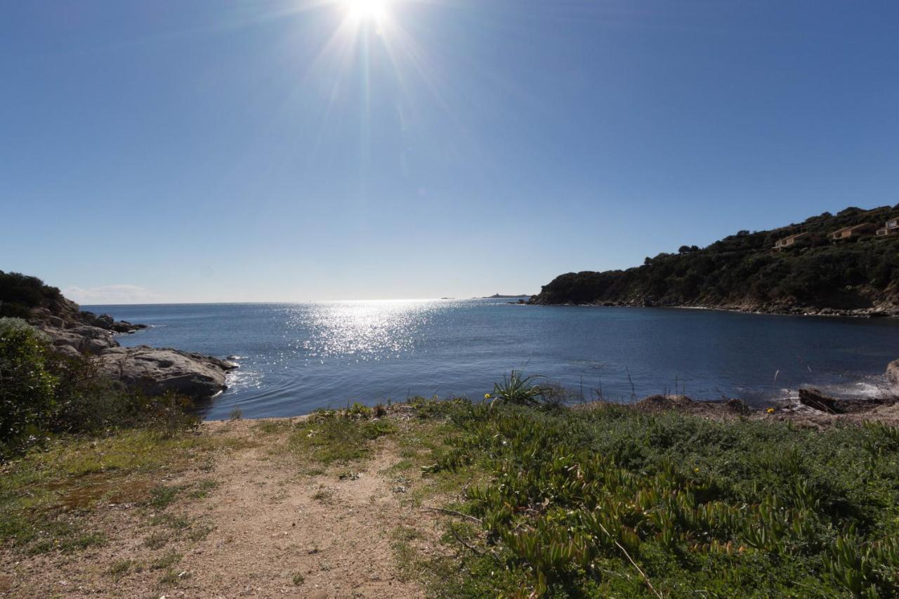 Villa Luna - Vacanza A Villasimius Vicino Alle Spiagge Piu Rinomate Della Costa מראה חיצוני תמונה